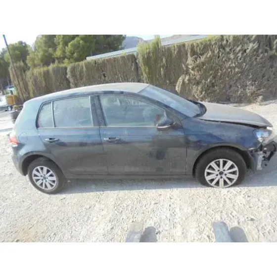 VOLKSWAGEN GOLF VI (5K1) '2010 ADVANCE AZUL