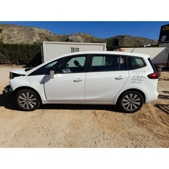 Opel ZAFIRA TOURER C (P12) 2013
