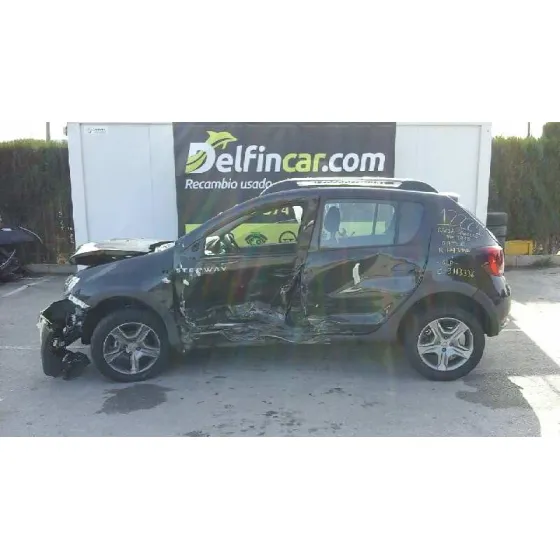DACIA SANDERO '2018 STEPWAY NEGRO