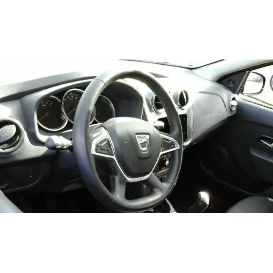 DACIA SANDERO '2018 STEPWAY NEGRO