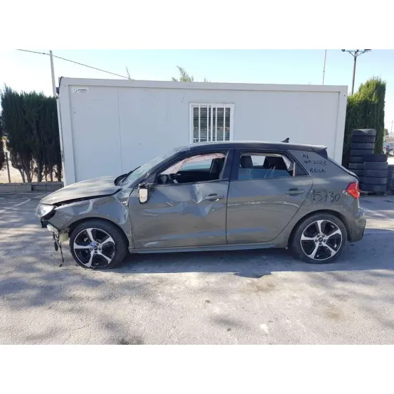 AUDI A1 SPORTBACK (GBA) '2021 25 TFSI BLACK LINE GRIS OSCURO