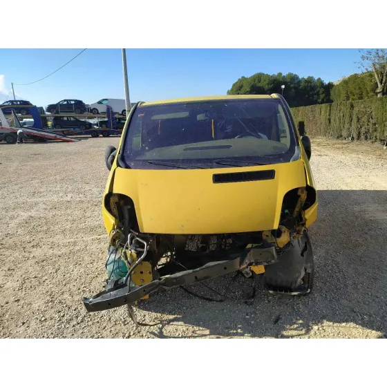 OPEL VIVARO '2004 COMBI 2.9 T LARGO AMARILLO