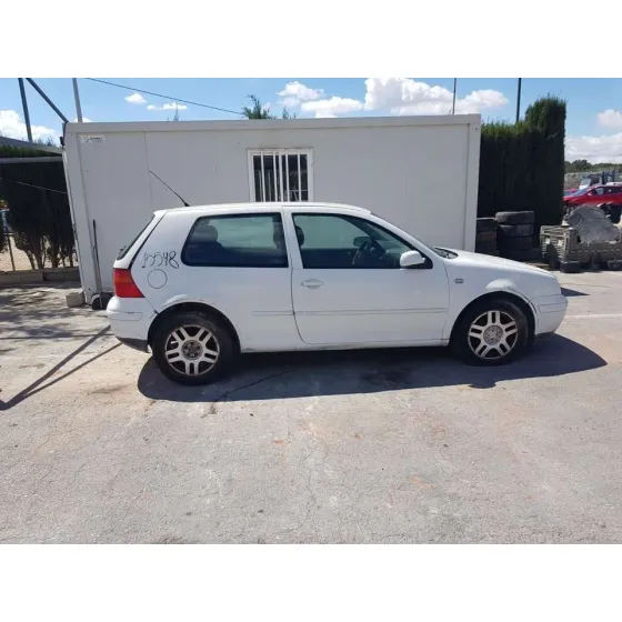VOLKSWAGEN GOLF IV BERLINA (1J1) '2001 EDITION (DIESELMOTOR) BLANCO