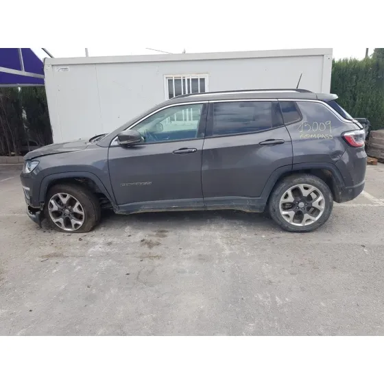 JEEP COMPASS II '2019 LIMITED 4X2 GRIS