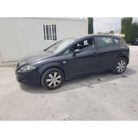 SEAT LEON (1P1) '2007 REFERENCE NEGRO