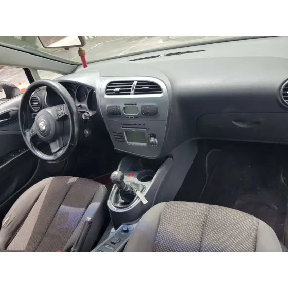 SEAT LEON (1P1) '2007 REFERENCE NEGRO