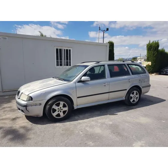 SKODA OCTAVIA COMBI (1U5) '2004 AMBIENTE GRIS