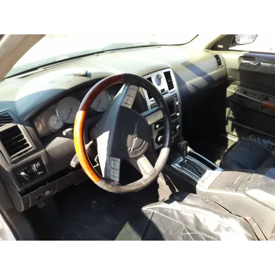 Chrysler 300C (LX, LE) 2005