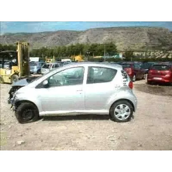 TOYOTA AYGO (KGB/WNB) '2005 BASICO GRIS