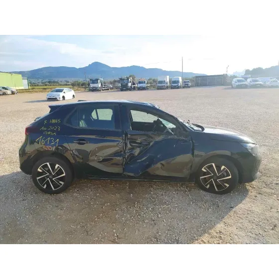 OPEL CORSA F '2023 GS NEGRO
