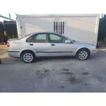 VOLVO S40 BERLINA '2001 1.6 GRIS