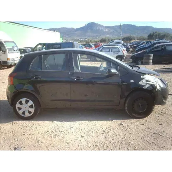 TOYOTA YARIS (KSP9/SCP9/NLP9) '2007 BASICO NEGRO