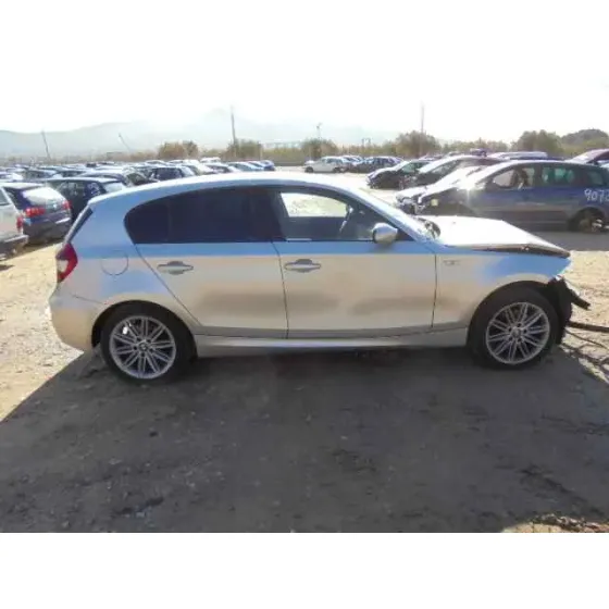 BMW SERIE 1 BERLINA (E81/E87) '2004 120I GRIS