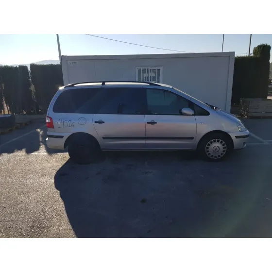 FORD GALAXY (VY) '2004 GHIA GRIS