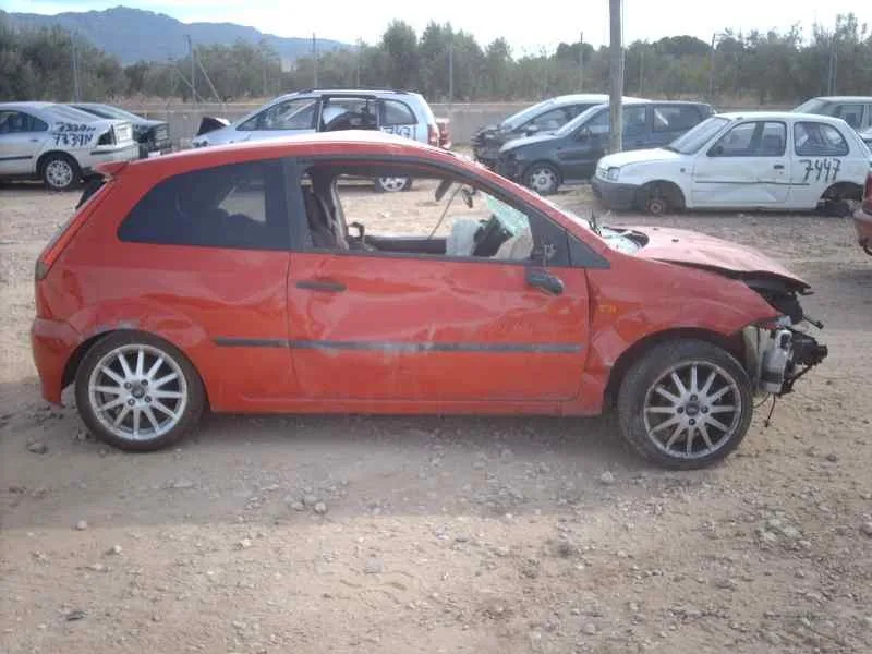 FORD FIESTA (CBK) '2005 FUN ROJO