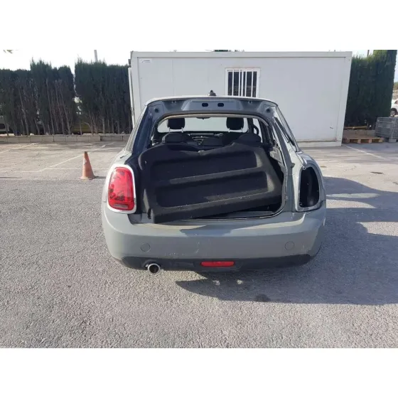 MINI MINI 5-TRG. (F55) '2020 COOPER GRIS