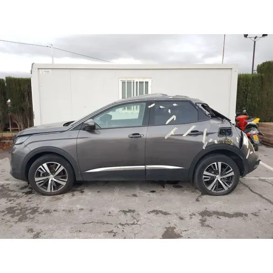 PEUGEOT 3008 '2021 ALLURE GRIS OSCURO