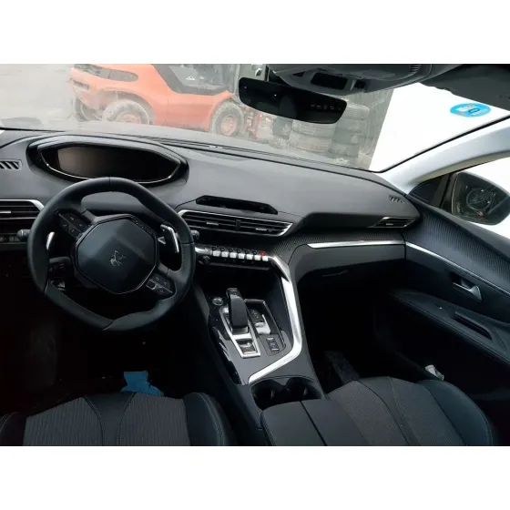 PEUGEOT 3008 '2021 ALLURE GRIS OSCURO