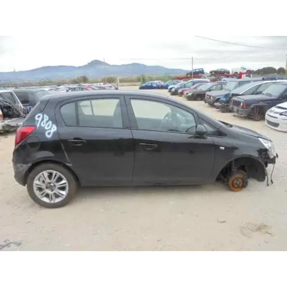 OPEL CORSA D '2011 COSMO NEGRO