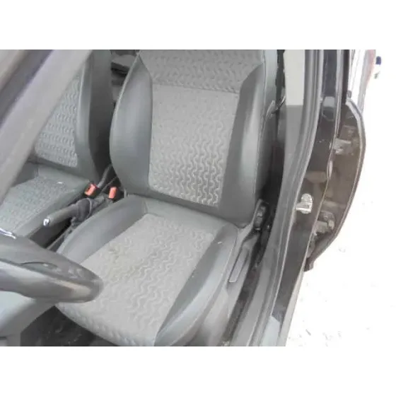 OPEL CORSA D '2011 COSMO NEGRO