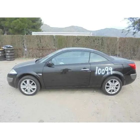 RENAULT MEGANE II COUPE/CABRIO '2004 AUTHENTIQUE NEGRO