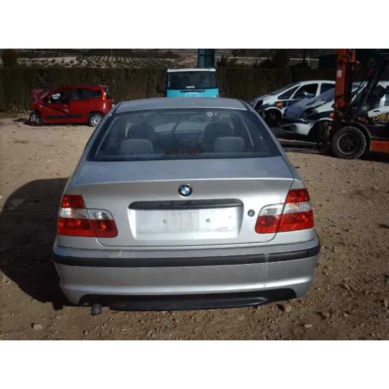 BMW SERIE 3 BERLINA (E46) '2000 320D GRIS