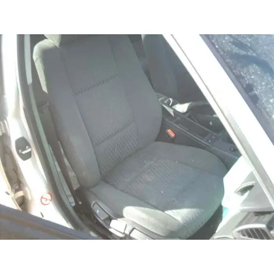 BMW SERIE 3 BERLINA (E46) '2000 320D GRIS