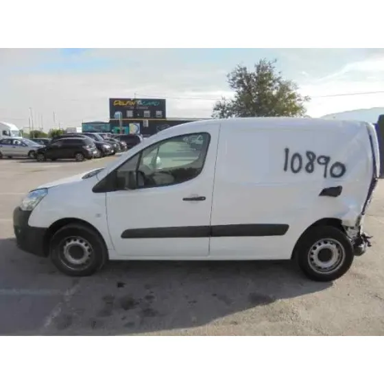 CITROEN BERLINGO STATION WAGON '2016 FEEL BLANCO