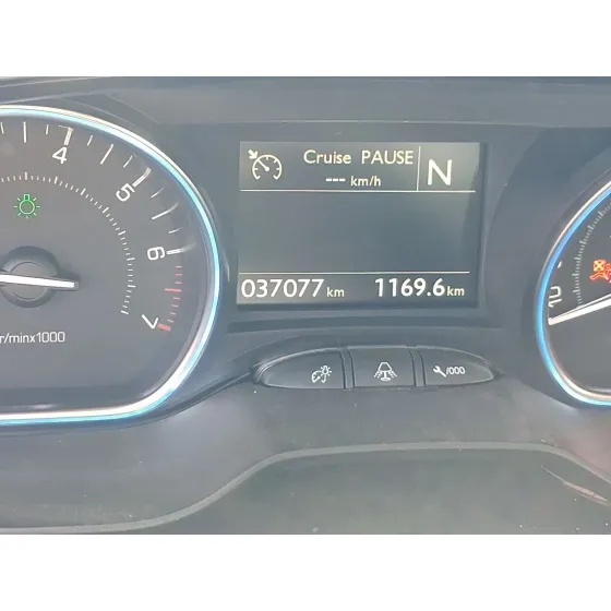 Peugeot 2008 I (CU_) 2015
