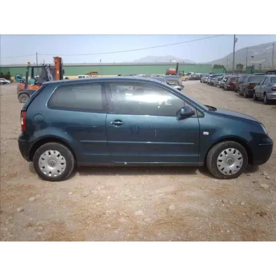 VOLKSWAGEN POLO (9N1) '2001 GT VERDE