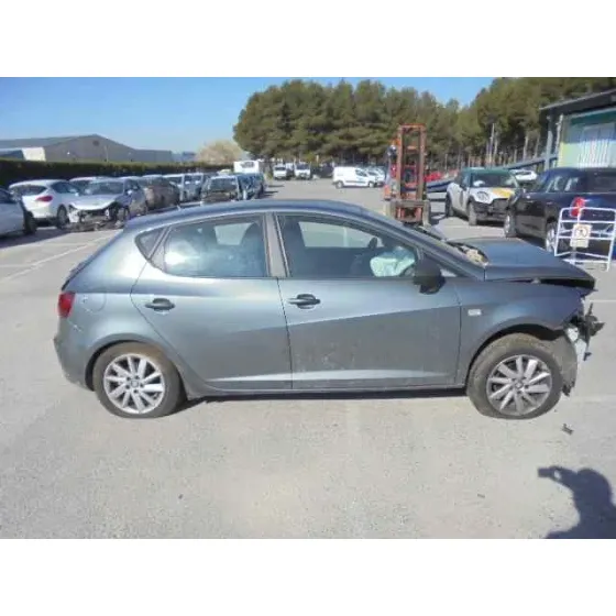 SEAT IBIZA (6J5) '2016 REFERENCE GRIS OSCURO