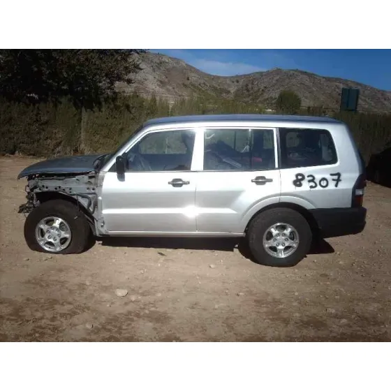 MITSUBISHI MONTERO (V60/V70) '2002 3.2 DI-D GLX (5-PTAS.) GRIS