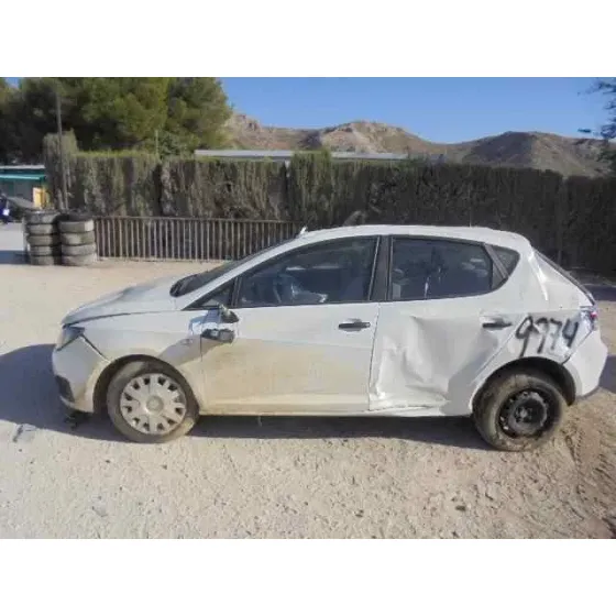 SEAT IBIZA (6J5) '2010 REFERENCE BLANCO