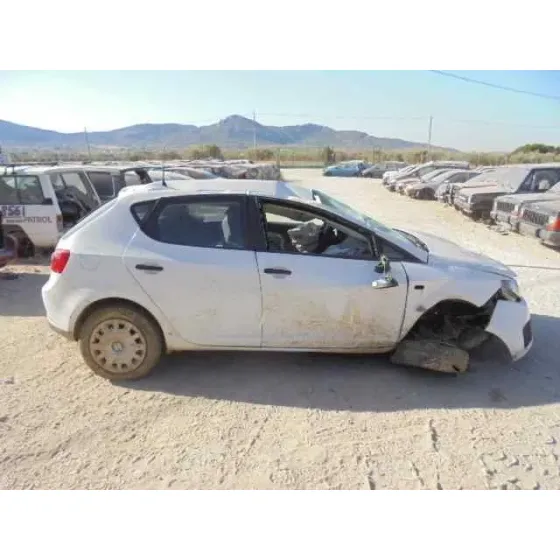 SEAT IBIZA (6J5) '2010 REFERENCE BLANCO
