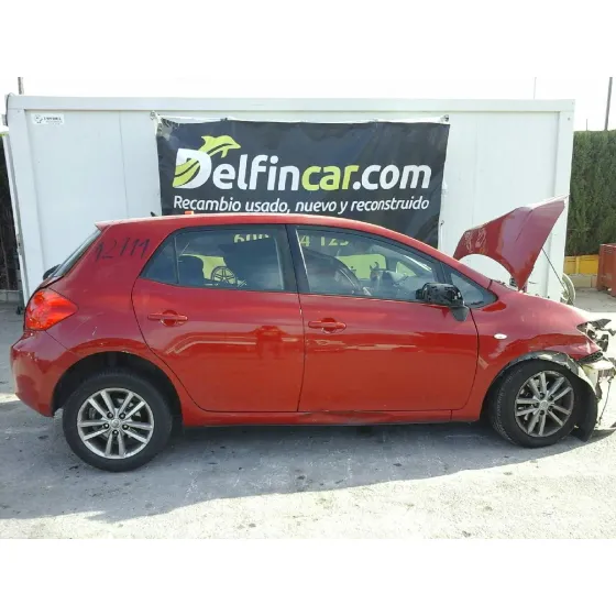TOYOTA AURIS '2009 LUNA ROJO