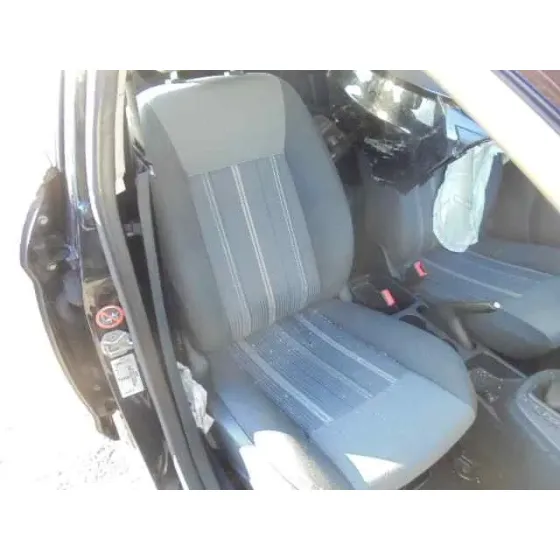 FORD FIESTA (CB1) '2009 AMBIENTE NEGRO