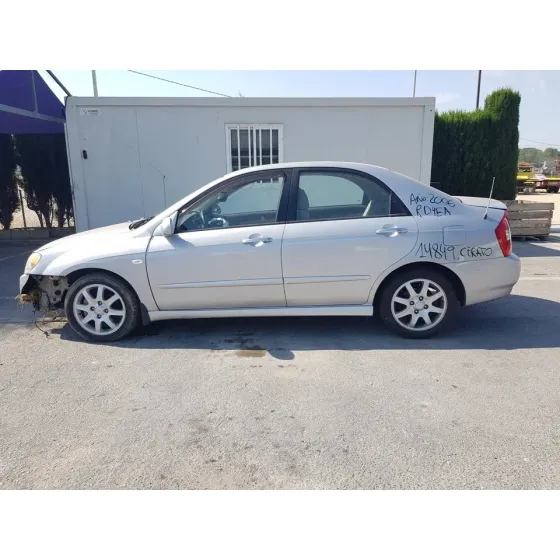 KIA CERATO '2006 2.0 EX CRDI BERLINA (4-PTAS.) GRIS