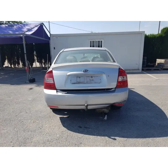 KIA CERATO '2006 2.0 EX CRDI BERLINA (4-PTAS.) GRIS