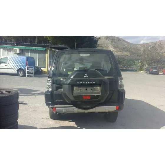 MITSUBISHI MONTERO (V80/V90) '2016 3.2 DI-D KAITEKI (5-PTAS.) NEGRO