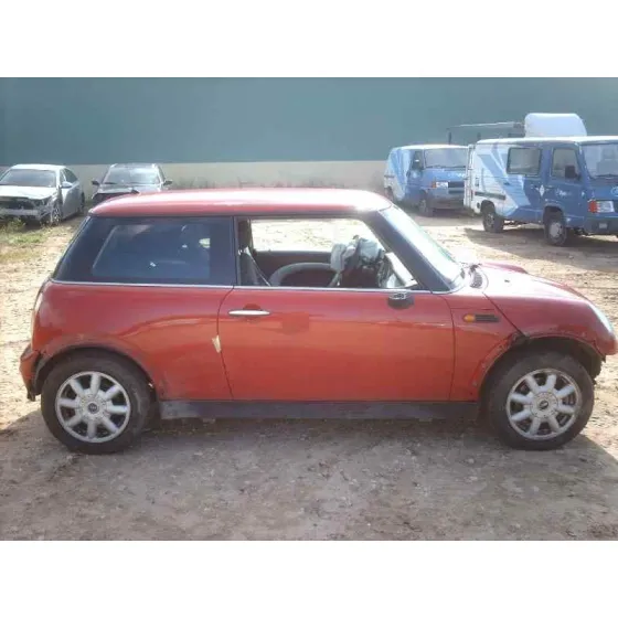 MINI MINI (R50,R53) '2003 ONE ROJO
