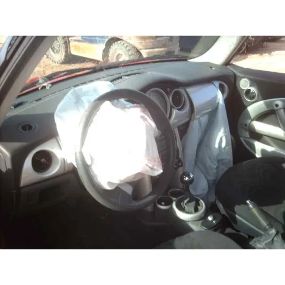 MINI MINI (R50,R53) '2003 ONE ROJO