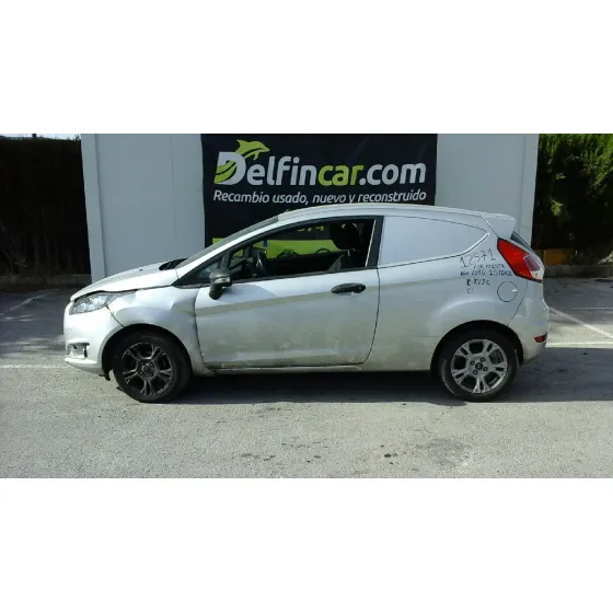 FORD FIESTA (CCN) '2016 TITANIUM GRIS