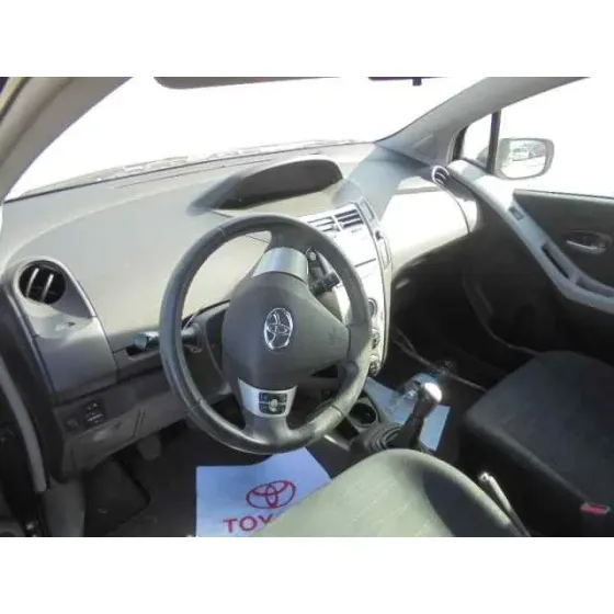 TOYOTA YARIS (KSP9/SCP9/NLP9) '2007 BASICO NEGRO