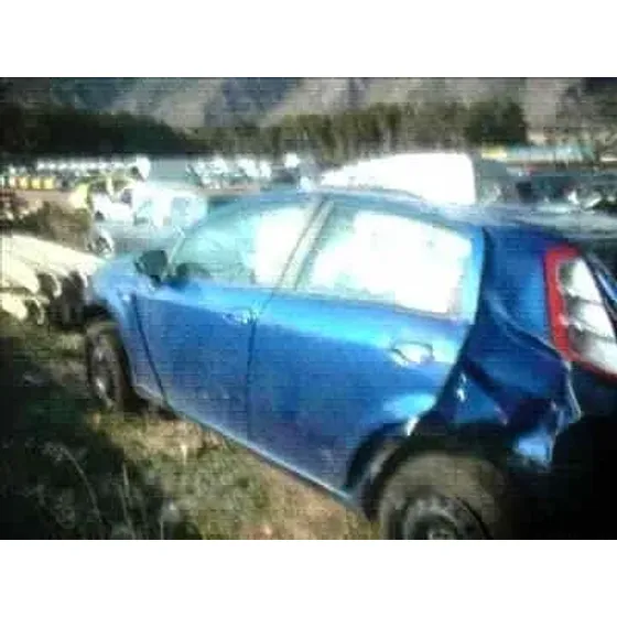 FIAT GRANDE PUNTO (199) '2005 1.3 16V JTD CAT AZUL