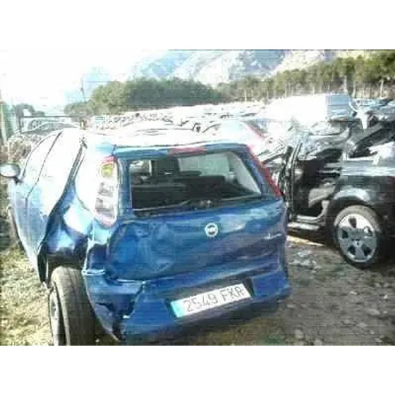FIAT GRANDE PUNTO (199) '2005 1.3 16V JTD CAT AZUL