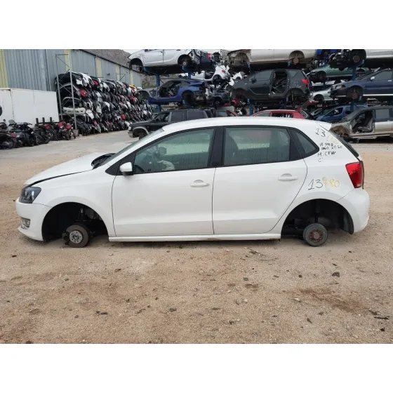 VOLKSWAGEN POLO (6R1) '2010 ADVANCE BLANCO