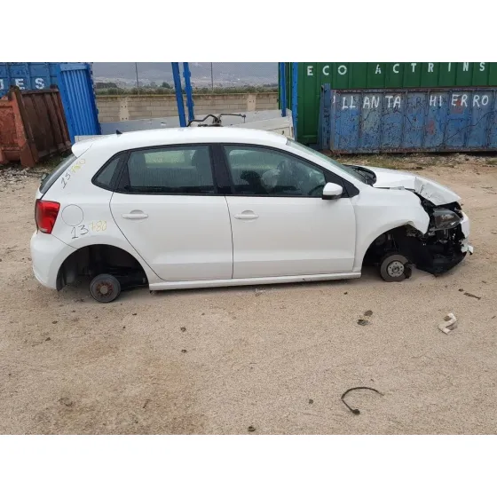 VOLKSWAGEN POLO (6R1) '2010 ADVANCE BLANCO