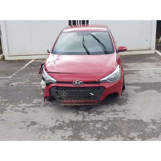 HYUNDAI I20 ACTIVE '2017 TREND ROJO
