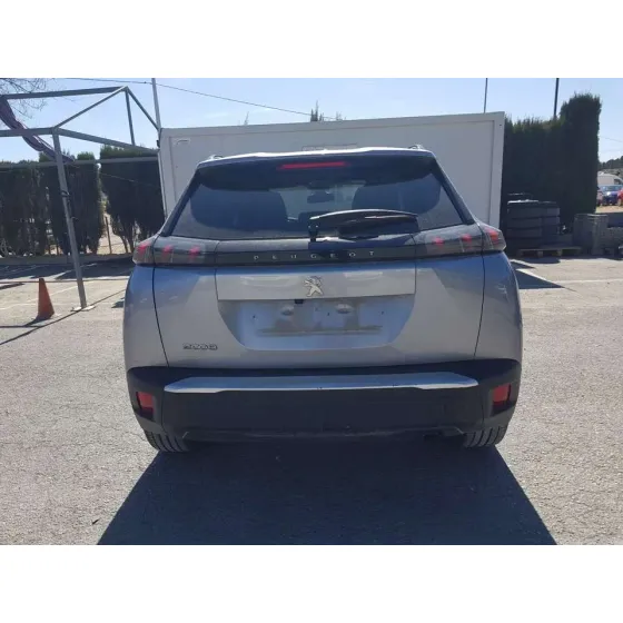 PEUGEOT 2008 (P1) '2020 ALLURE GRIS OSCURO