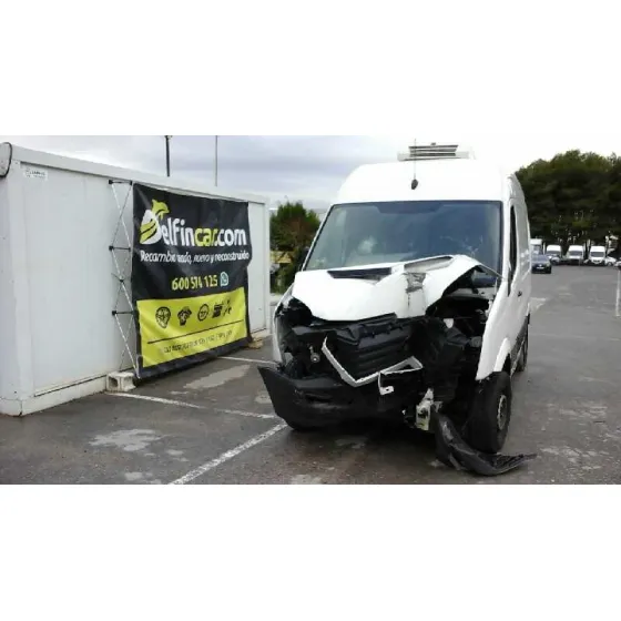 VOLKSWAGEN CRAFTER CAJA CERRADA '2016 CAJA CERRADA 35, BATALLA MEDIANA BLANCO